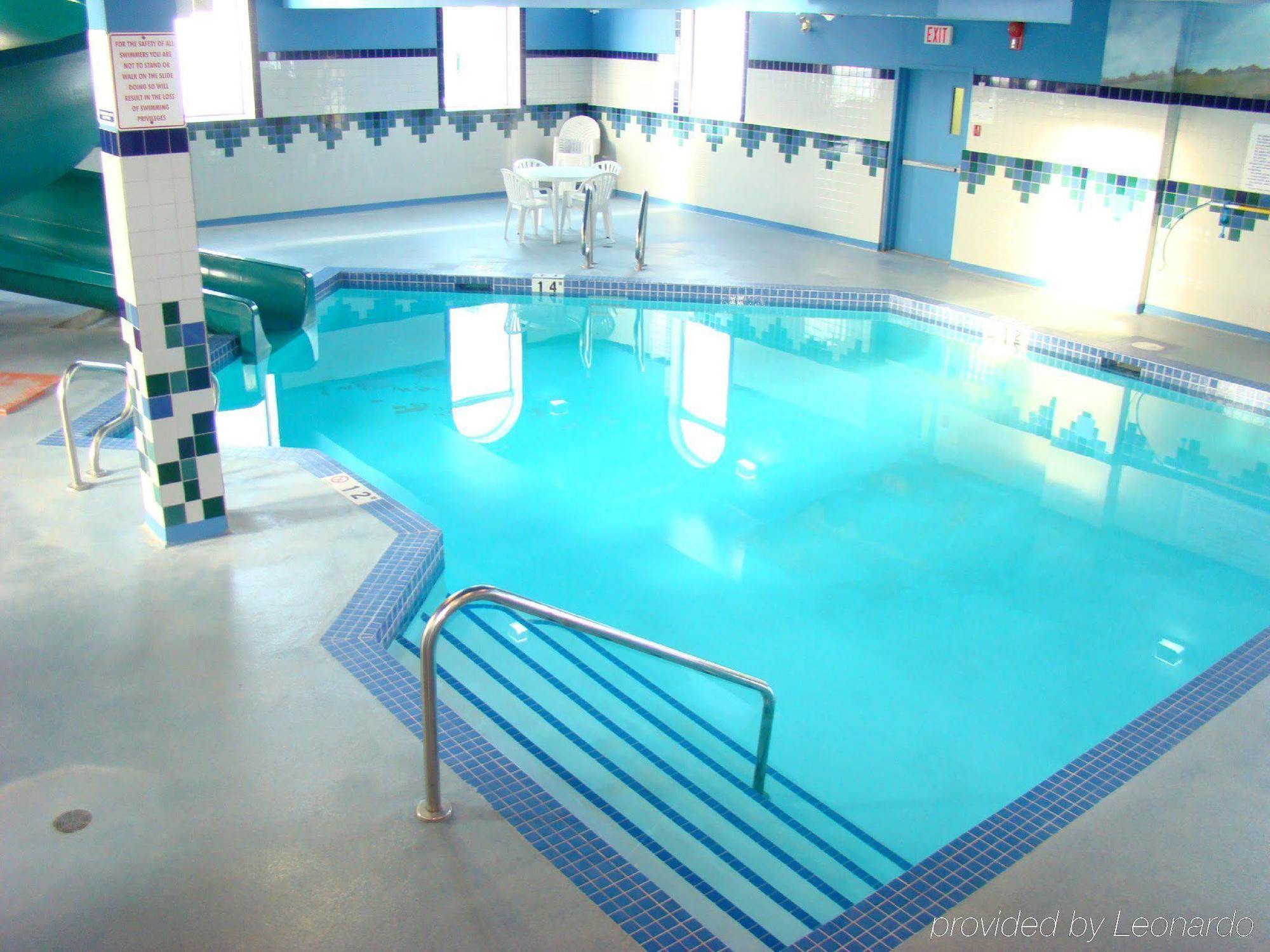 Service Plus Inns And Suites Grande Prairie Létesítmények fotó