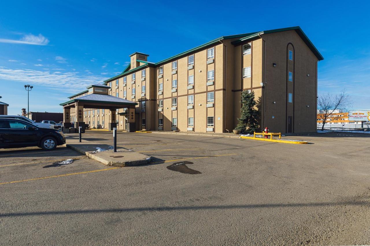 Service Plus Inns And Suites Grande Prairie Kültér fotó